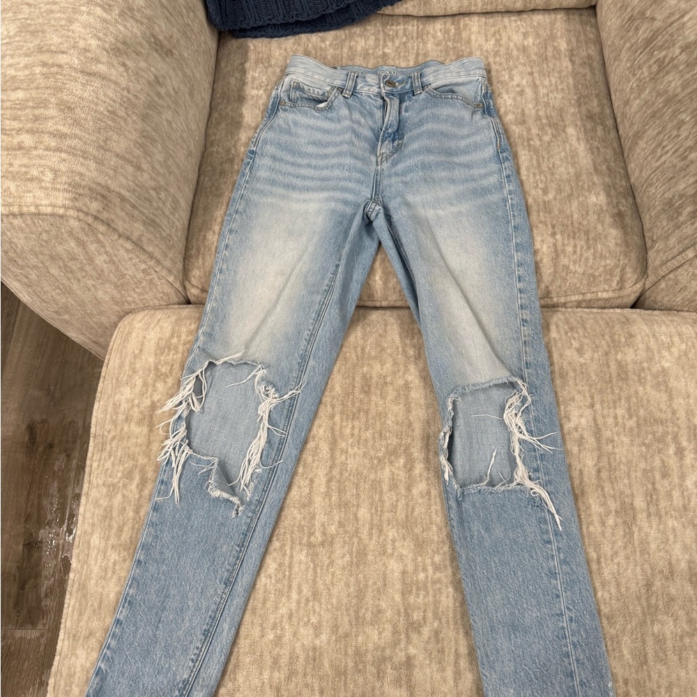 American Eagle Outfitters Light Blue Distressed Skinny Jeans